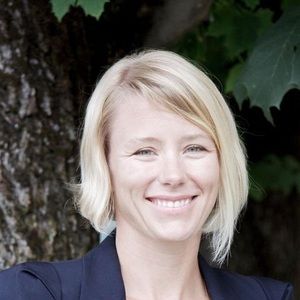 Meet your Posher, Kendra